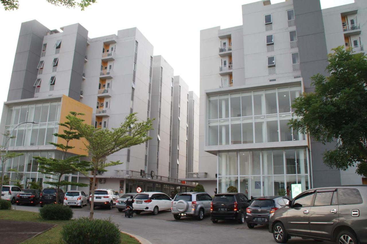 Nature Inn Aeropolis Ar3 タンゲラン エクステリア 写真